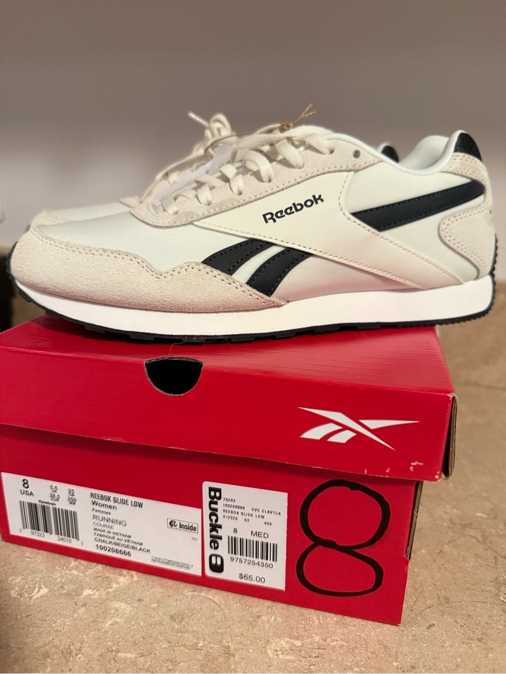 Women’s reebok sneakers
